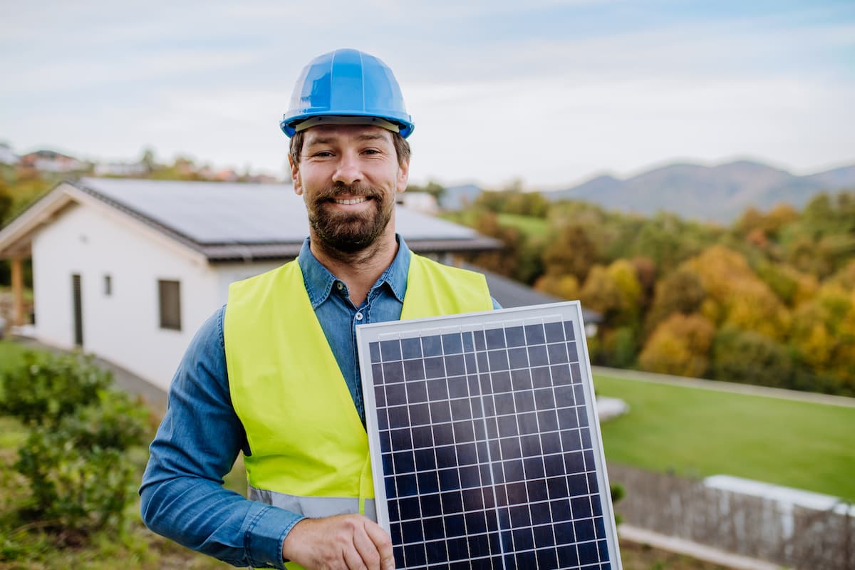 Die Wahl zwischen Solarthermie und Photovoltaik: Welche ist die bessere Option für Ihr Zuhause?