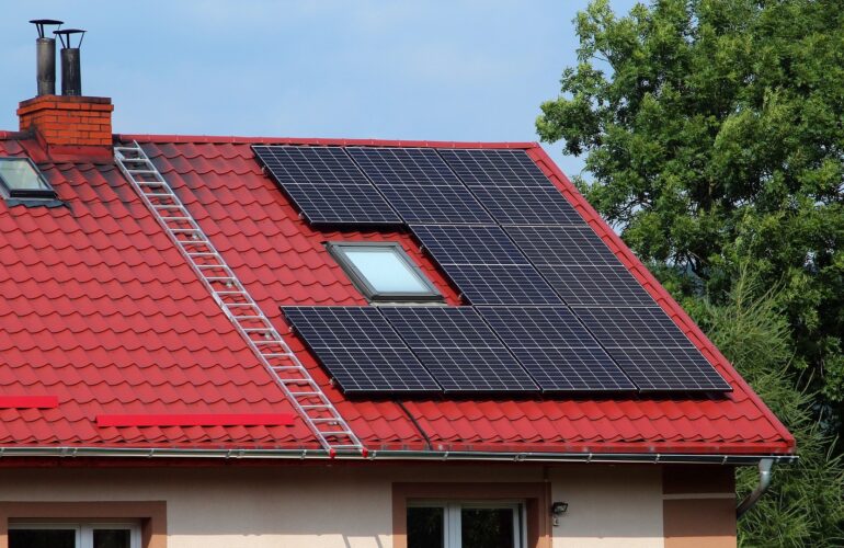 photovoltaik-vs-solarthermie-welche-technologie-passt-zu-ihnen